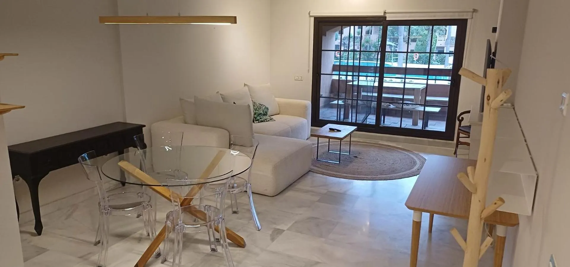 Sunbeach Hacienda Apartment Estepona