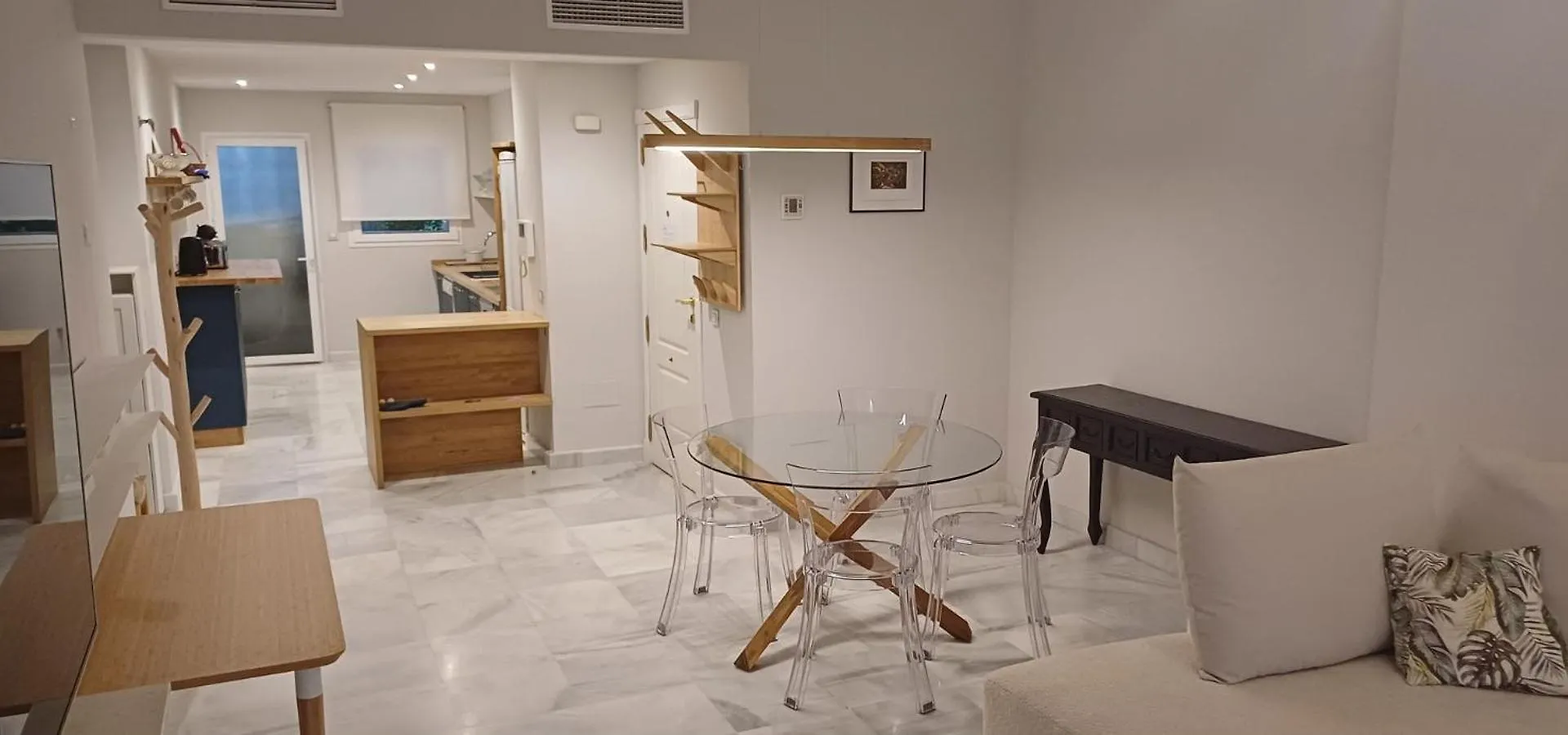 Sunbeach Hacienda Apartment Estepona Spain